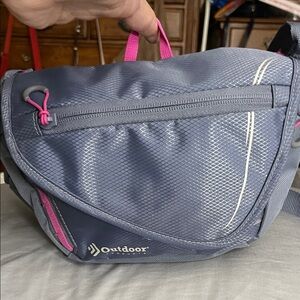 Outdoor Products Women's Gray Travel Fanny pack with Pink Accents